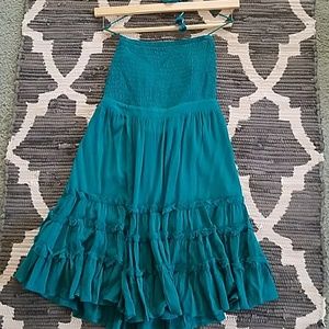 Halter/strapless dress